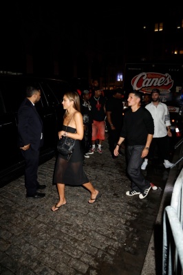 j_0100.jpg