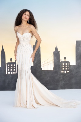 zendaya7-h-11.jpg