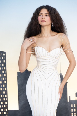 zendaya7-h-6.jpg