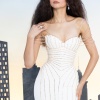 zendaya7-h-6.jpg
