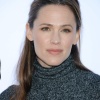 84538005_84501403_jennifer-garner_07102018e_07.jpg