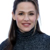 84538034_84501407_jennifer-garner_07102018e_10.jpg