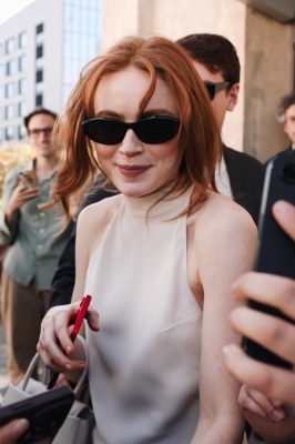 s_0016.jpg