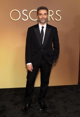 Oscar-Isaac-022.jpg