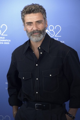 Oscar-Isaac-166.jpg