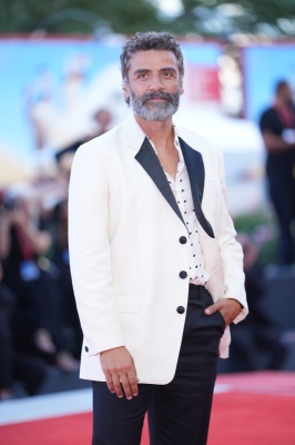 Oscar-Isaac-070.jpg