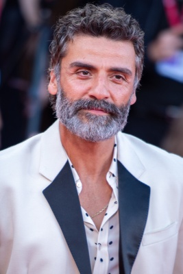 Oscar-Isaac-086.jpg