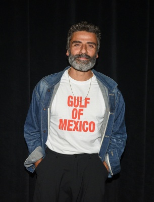 Oscar-Isaac-008.jpg