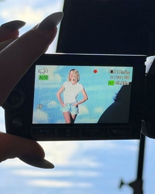 s_0037.jpg