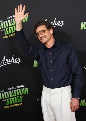 Pedro-Pascal-007.jpg