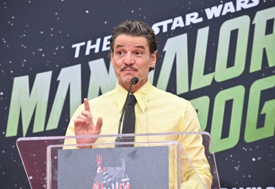 Pedro-Pascal-001_28129.jpg